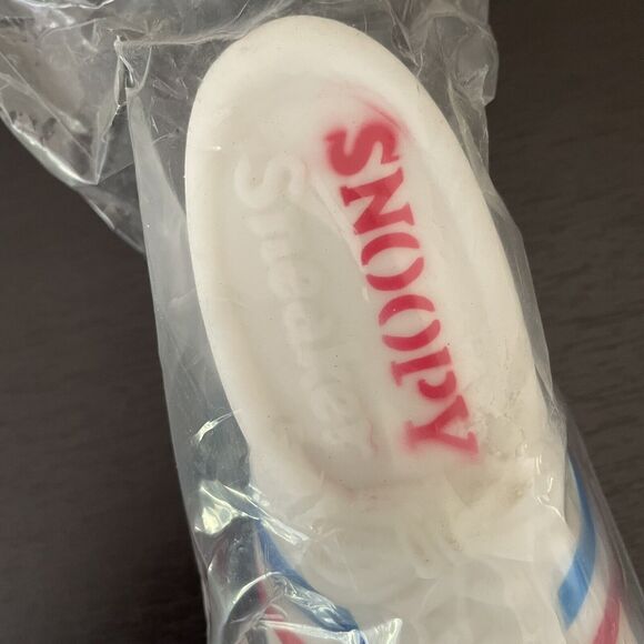 NWT Peanuts Snoopy 7” Vinyl Squeak Dog Toy Squeaker Vintage 1958 Geisler ConAgra - Picture 4 of 11